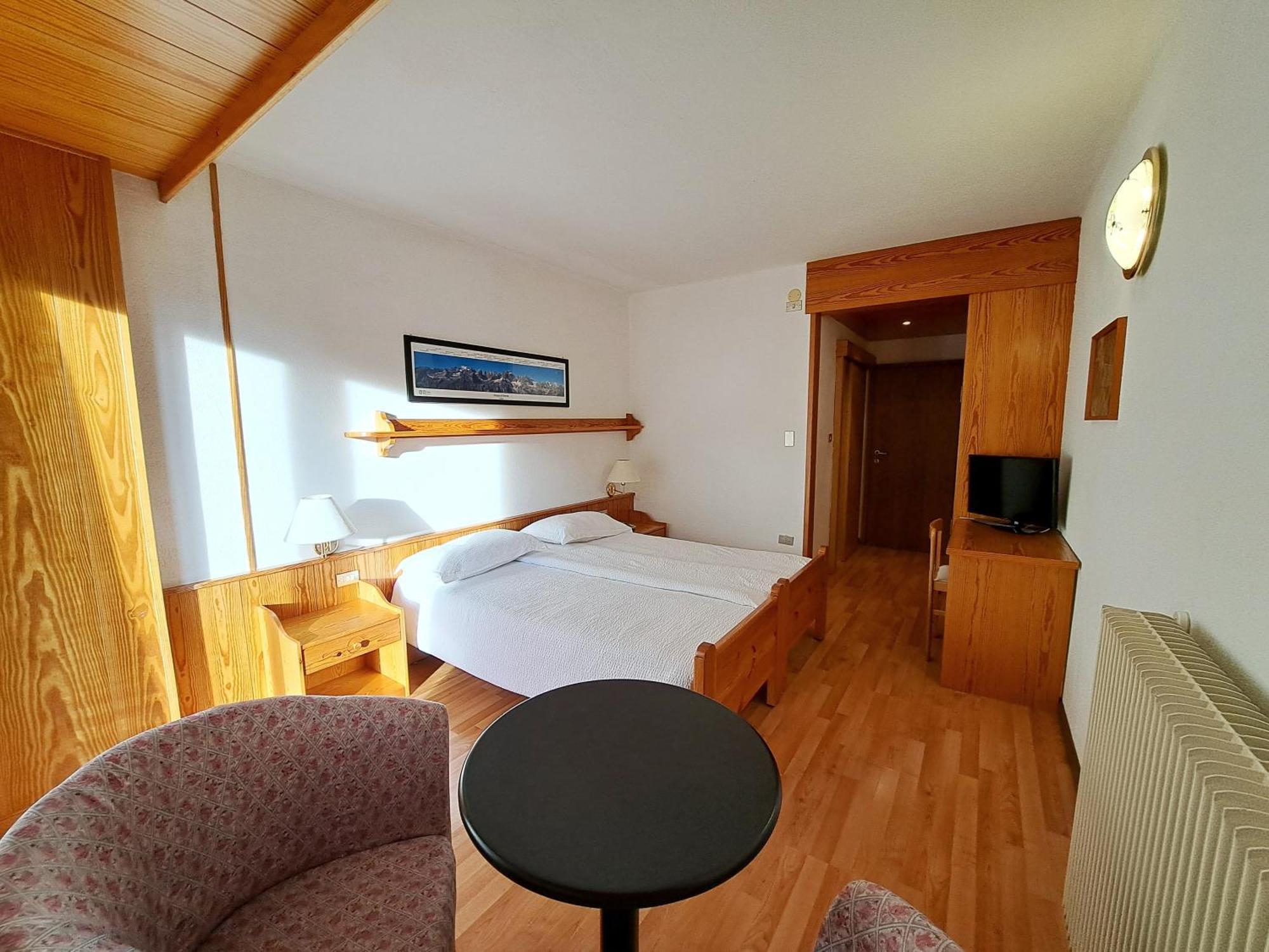 Lake&Nature Hotel Gloria Мольвено Экстерьер фото